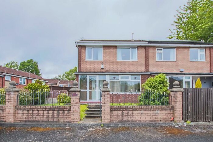 3 Bedroom House To Rent In Josephine Drive, Swinton, M27