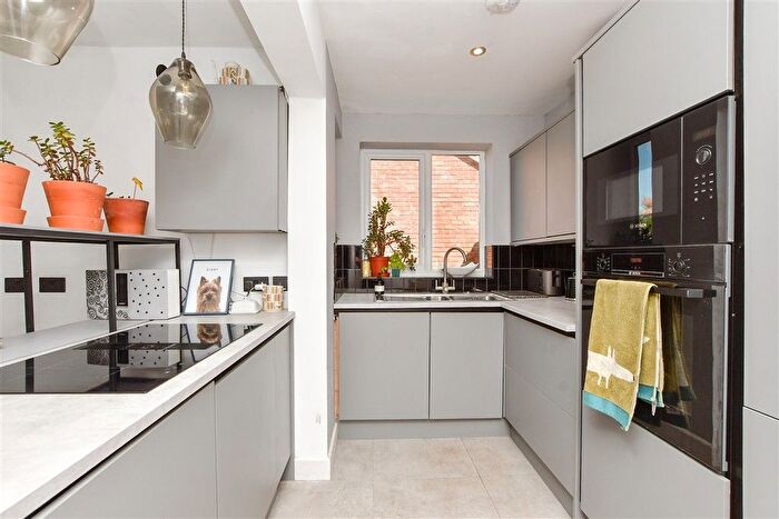 3 Bedroom Semi-Detached House For Sale In Pegwell Avenue, Ramsgate, Kent, CT11