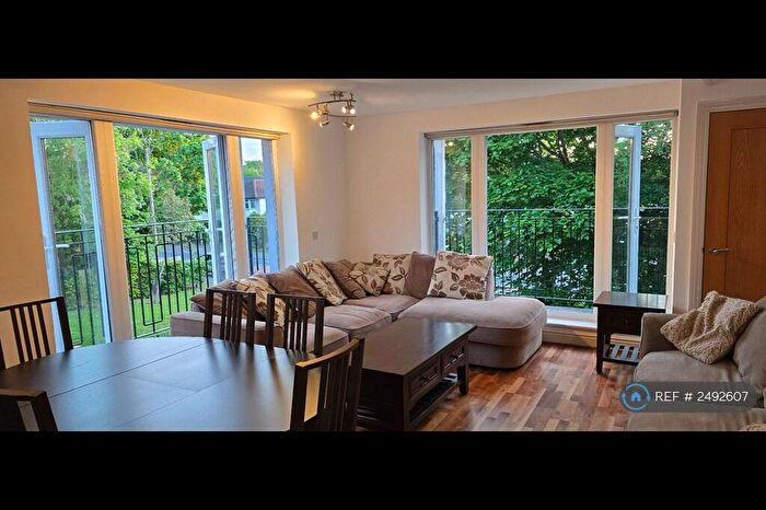 2 Bedroom Flat To Rent In Bower House, Ruislip, HA4
