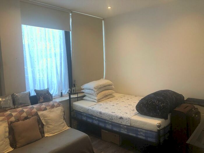 Studio To Rent In Gorst Road, London, NW10