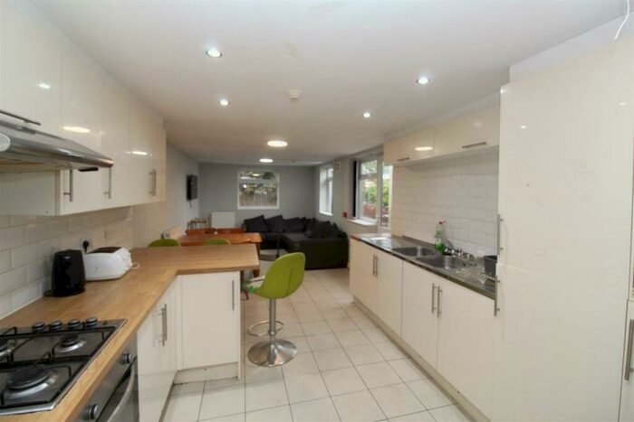 7 Bedroom House To Rent In Merthyr Street, Cathays, Cardiff, CF24