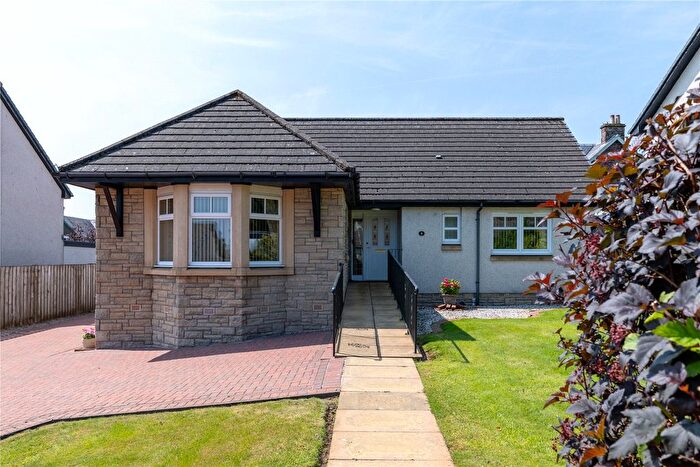 3 Bedroom Bungalow For Sale In Lundies Walk, Auchterarder, Perth And Kinross, PH3