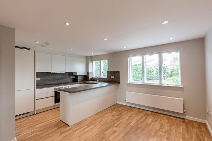 1 Bedroom Flat To Rent In Cobbett Close, EN3