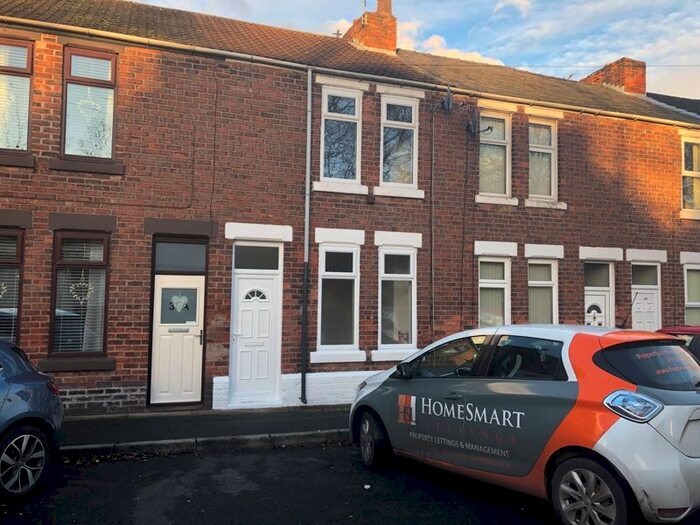 2 Bedroom Terraced House To Rent In Canal Street, Runcorn, WA7