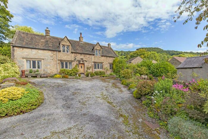 4 Bedroom Detached House For Sale In Townhead, Eyam, Hope Valley, S32