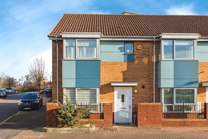 3 Bedroom End Of Terrace House For Sale In The Groves, Bristol, Somerset, BS13