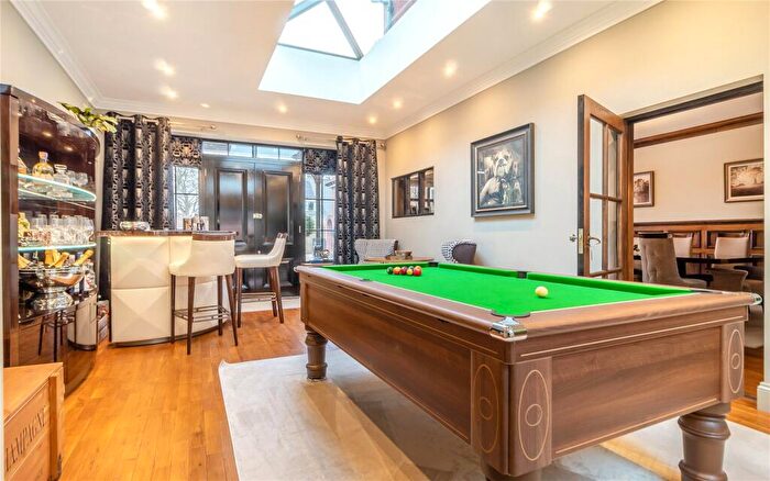 5 Bedroom Detached House For Sale In Newmarket Road, Norwich, Norfolk, NR4