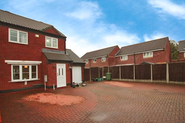 3 Bedroom Semi-Detached House To Rent In Blackthorn Drive, Bradley Stoke, Bristol, BS32