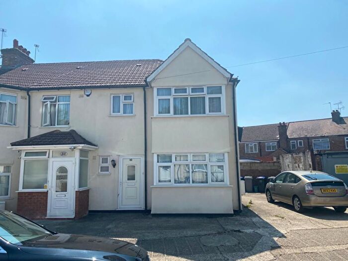 3 Bedroom Semi-Detached House To Rent In Central Road, Wembley, Greater London, HA0