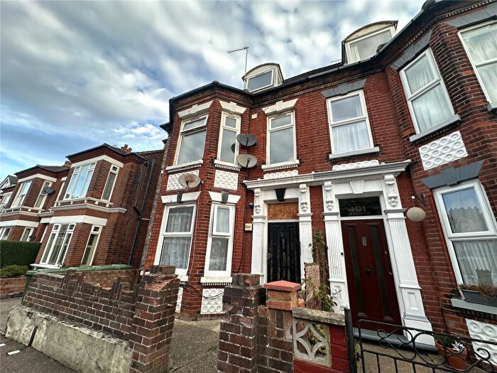 1 Bedroom Flat To Rent In Upper Cliff Road, Gorleston, Great Yarmouth, Norfolk, NR31