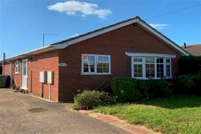 2 Bedroom Bungalow To Rent In Camelot Gardens, Boston, PE21