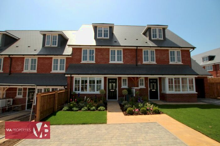 4 Bedroom Terraced House To Rent In Scholars Avenue, Broxbourne, EN10