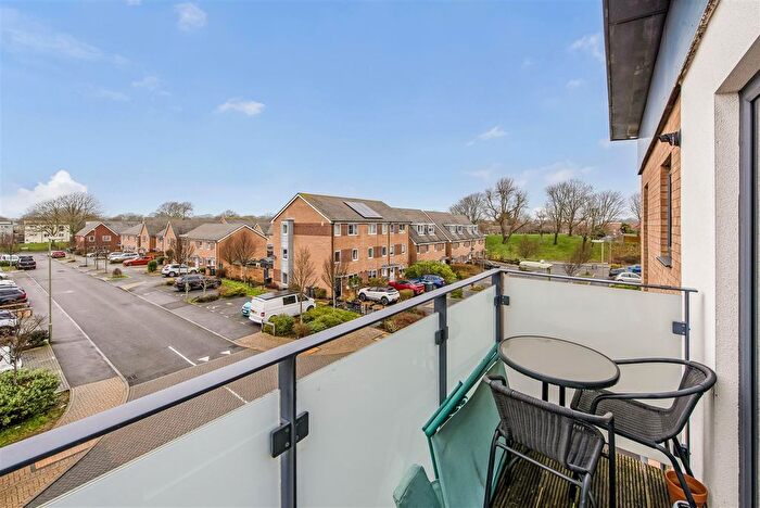 1 Bedroom Flat For Sale In Blanchard Avenue, Gosport, PO13