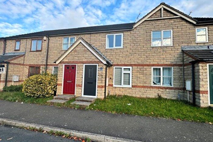 2 Bedroom Town House To Rent In New Scott Street, Mansfield, NG20