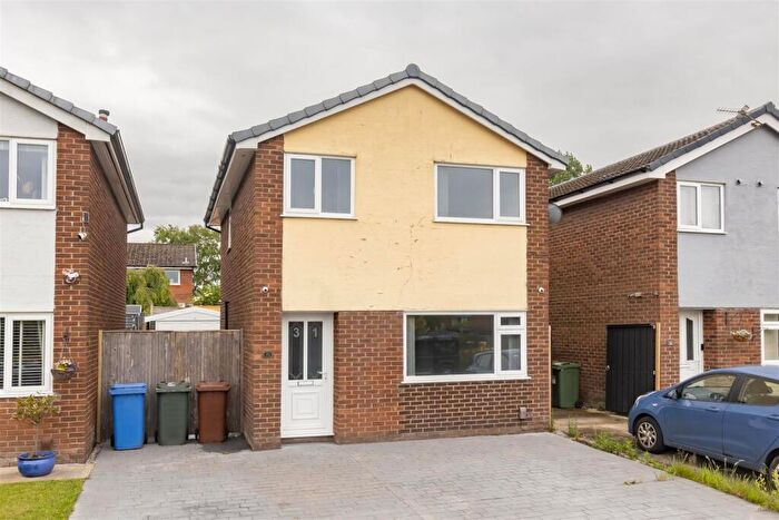3 Bedroom Detached House For Sale In School Field, Bamber Bridge, Preston, PR5