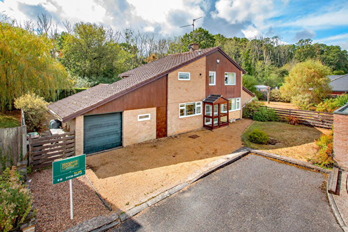 3 Bedroom Detached House For Sale In Delapre Place, Corby, Northamptonshire, NN18