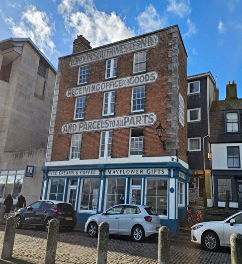1 Bedroom Flat To Rent In The Barbican, Plymouth, PL1