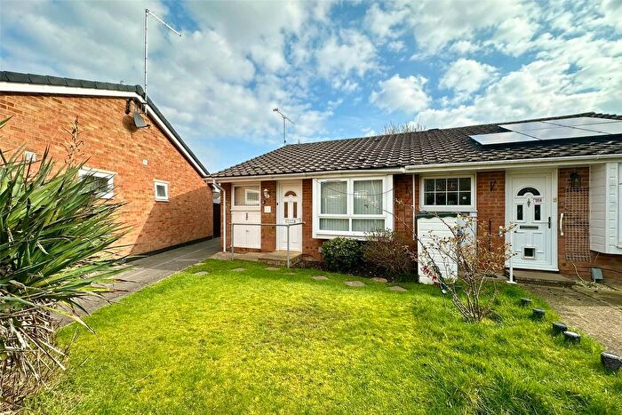 2 Bedroom Bungalow For Sale In Madingley, Bracknell, Berkshire, RG12