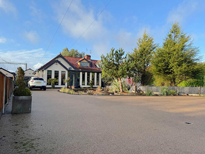 4 Bedroom Semi-Detached Bungalow For Sale In River Road - Thornton Cleveleys -, FY5