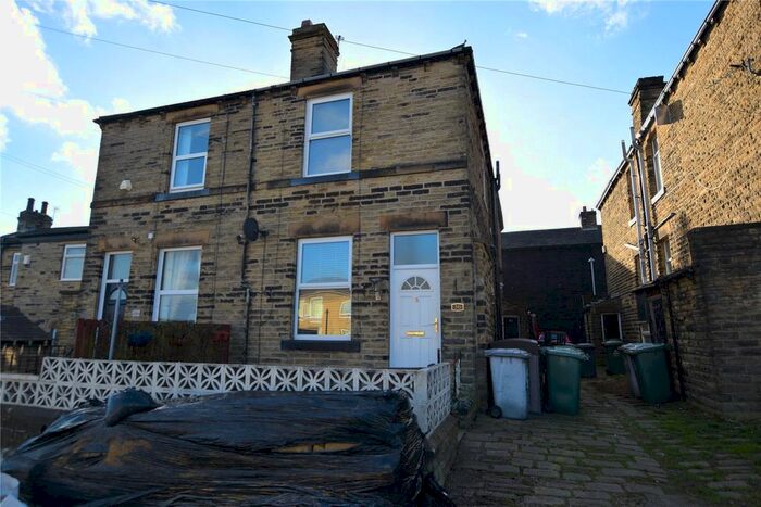 2 Bedroom Terraced House To Rent In Town Street, Earlsheaton, Dewsbury, WF12