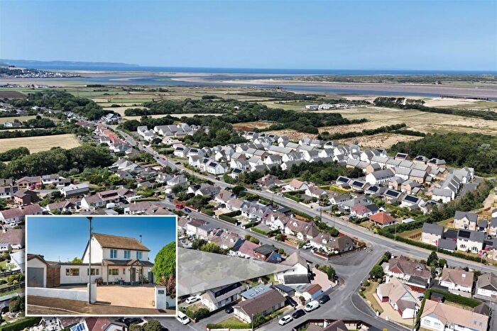 4 Bedroom Detached House For Sale In Ballards Crescent, West Yelland, Barnstaple, EX31