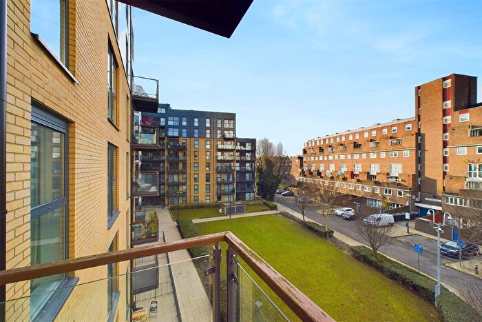 1 Bedroom Flat For Sale In Oakley House, Hotspur Street, London, SE11