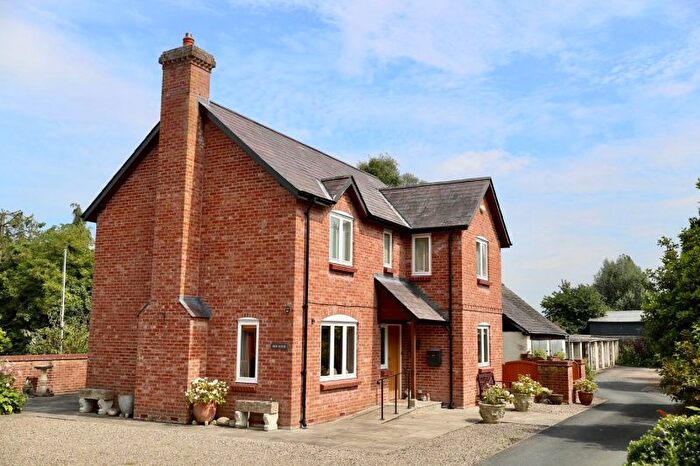 3 Bedroom Detached House For Sale In New House Amp; Yard, Broad Street, Presteigne, LD8