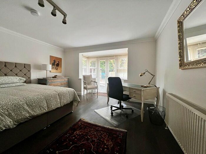 1 Bedroom Detached House To Rent In Longmoor Road, Liphook, GU30