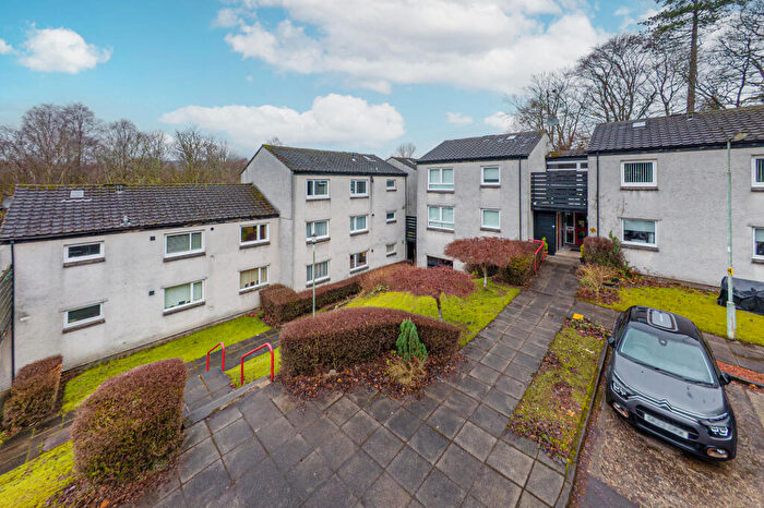 2 Bedroom Apartment To Rent In The Riggs, Milngavie, G62