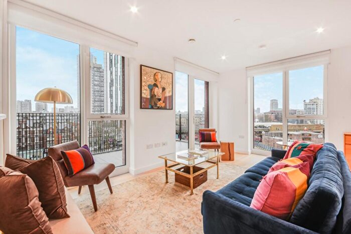 2 Bedroom Apartment To Rent In Weymouth Building, Elephant Park, Elephant & Castle, SE17