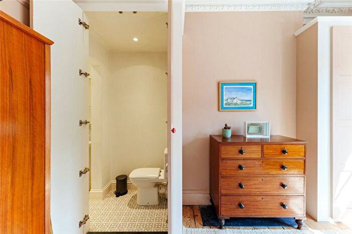 4 Bedroom Terraced House To Rent In Sunningdale, Bristol, Somerset, BS8
