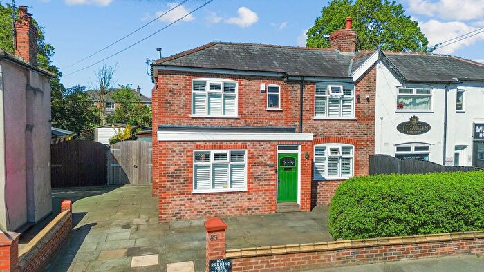 3 Bedroom Semi-Detached House For Sale In Millbrook Lane, Eccleston, WA10
