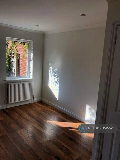 3 Bedroom Terraced House To Rent In Willowhayne Drive, Walton-On-Thames, KT12