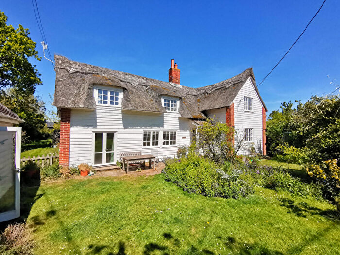 3 Bedroom Detached House For Sale In Shop Lane, CO5