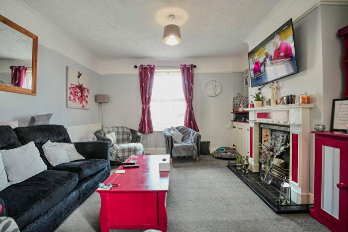 3 Bedroom End Of Terrace House For Sale In Millfield Road, North Walsham, NR28