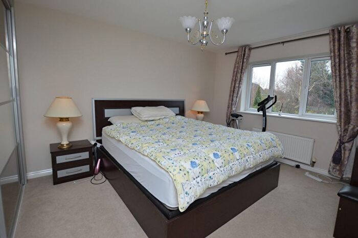 4 Bedroom Detached House For Sale In Niven Courtyard, Cheltenham, GL51