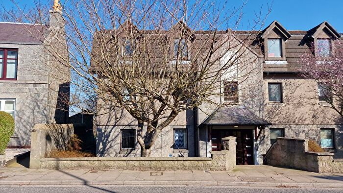 2 Bedroom Flat For Sale In Society Lane, Aberdeen, Aberdeenshire, AB24