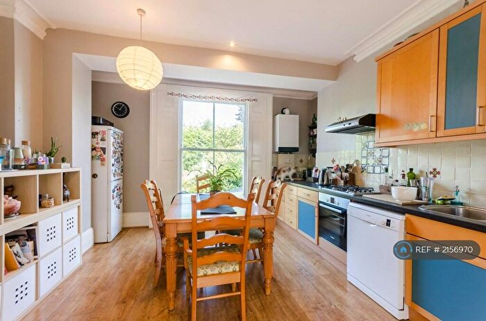 5 Bedroom Terraced House To Rent In Islington, London, N19