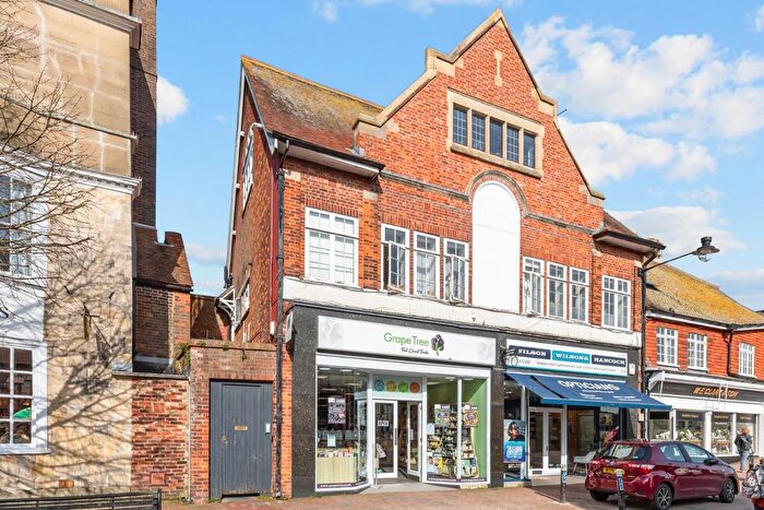 2 Bedroom Flat For Sale In High Street, Lewes, East Sussex, BN7