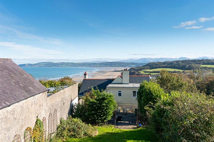 3 Bedroom House For Sale In Benllech, Tyn-Y-Gongl, LL74