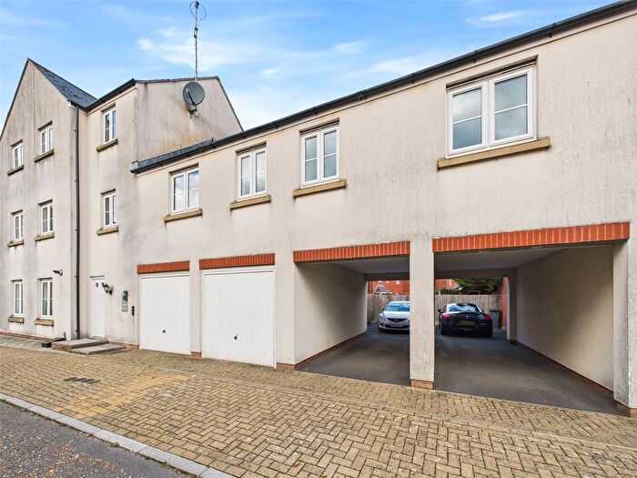 2 Bedroom Flat For Sale In Daunt Road, Brockworth, Gloucester, Gloucestershire, GL3
