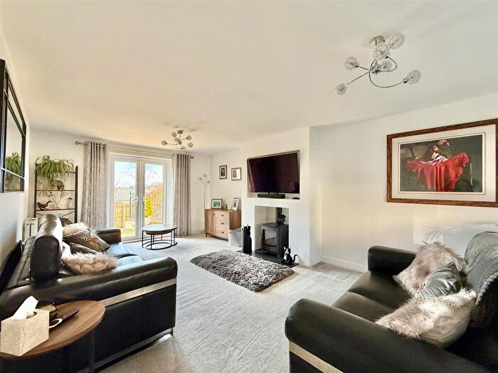 4 Bedroom Detached House For Sale In Tamerton Foliot, Plymouth, PL5