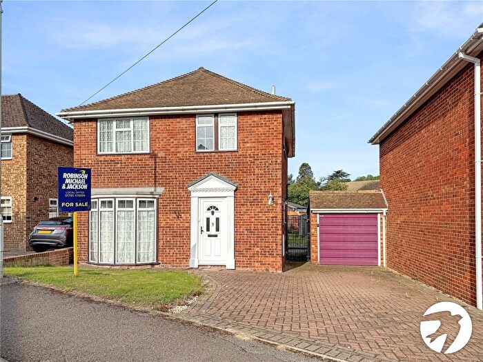 3 Bedroom Detached House To Rent In Morris Court Close, Bapchild, Sittingbourne, Kent, ME9