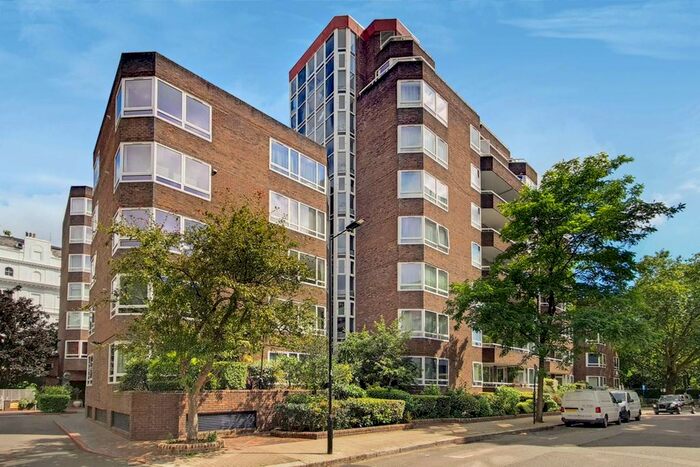 2 Bedroom Flat To Rent In Porchester Terrace, Bayswater, London, W2