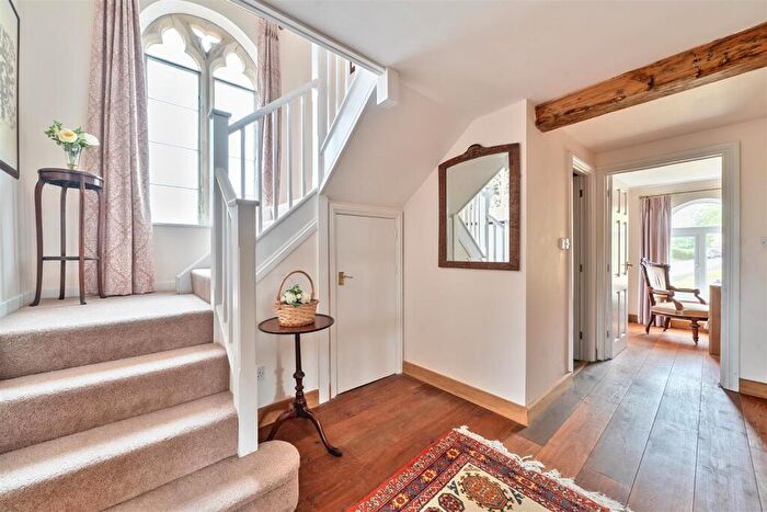 3 Bedroom Detached House For Sale In Chapel Cottage, Okeford Fitzpaine, Dorset, DT11