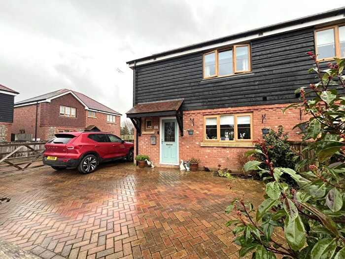 3 Bedroom Semi-Detached House For Sale In Ash, CT3