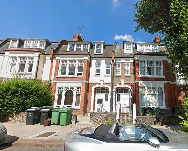 Apartment To Rent In Glenilla Road, Belsize Park, NW3