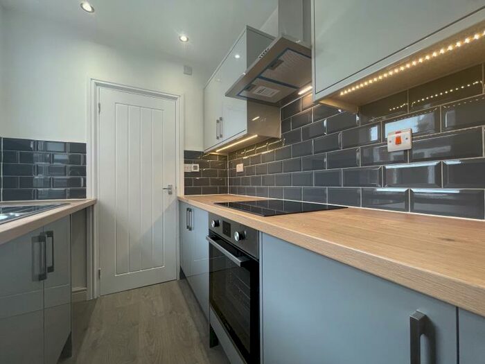 1 Bedroom Apartment To Rent In Nottingham Road, Eastwood, Nottingham, NG16