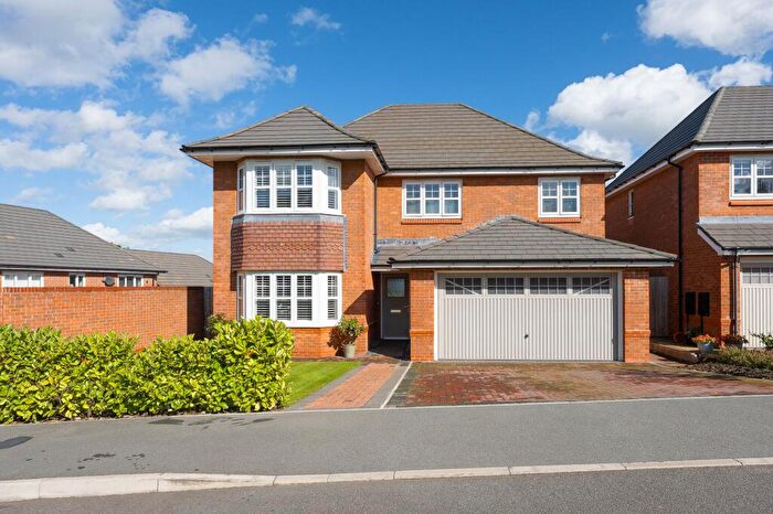 4 Bedroom Property For Sale In Ffordd Bryn Gwynant, Bryn-Y-Baal, CH7