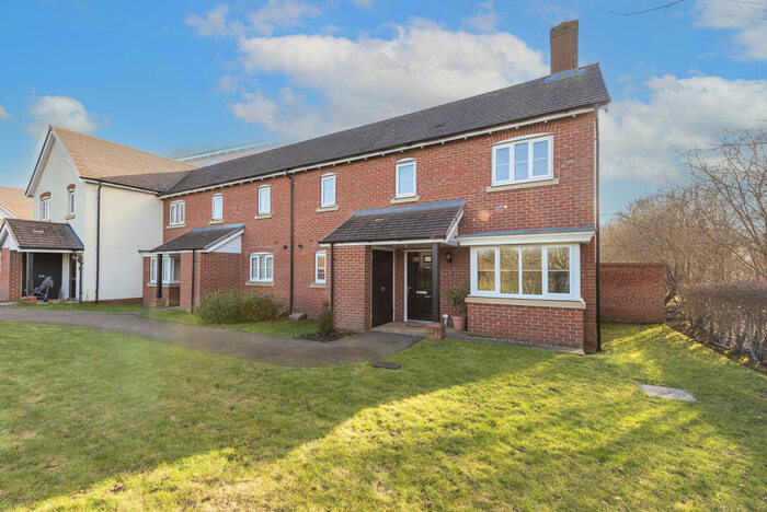 2 Bedroom End Of Terrace House For Sale In Pasture View, Oaklands Lane, Smallford, St. Albans, AL4